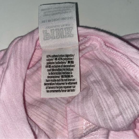 VS PINK Pink V-Neck Tee with Flippy Sequins Dog Logo - Picture 7 of 10